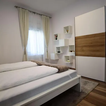 Flataid Premiumapart Center *